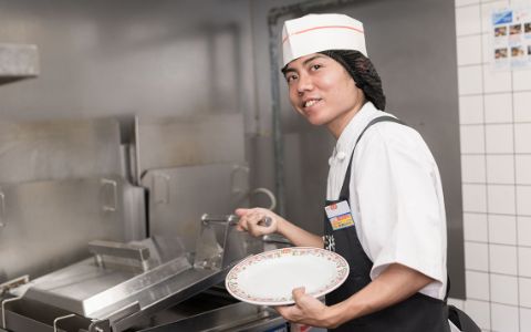 働いているイメージ1