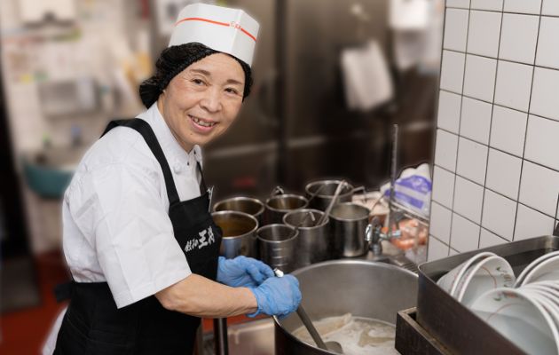 働いているイメージ1